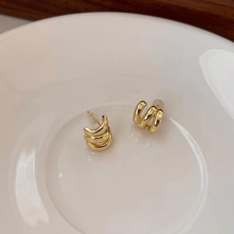 Three-layer Hoop Earrings For Women Niche, High-end Design With A Sophisticated Vibe